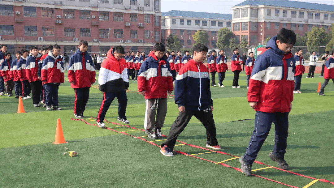 亚美体育下载阜阳阜南：柴集镇中心学校开展传统体育进校园观摩研讨活动