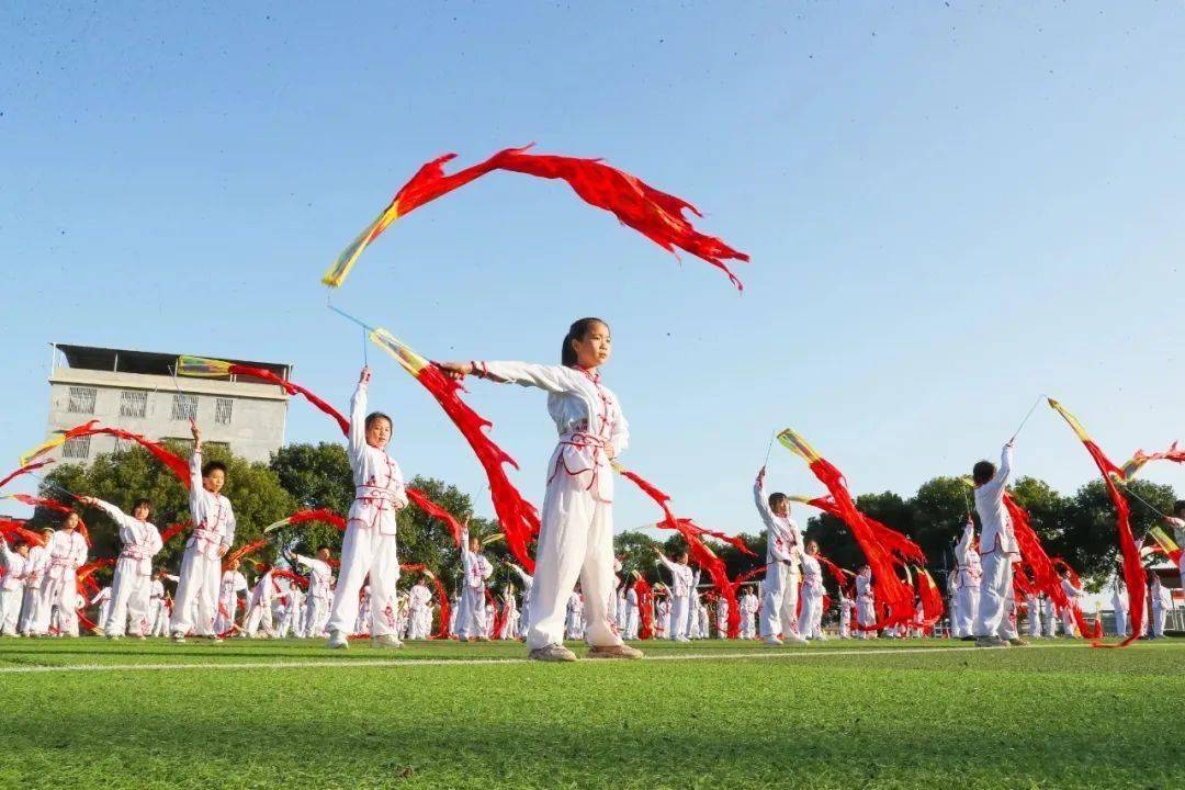 亚美体育官网常练常赛常运动畅享快乐在校园(图4)
